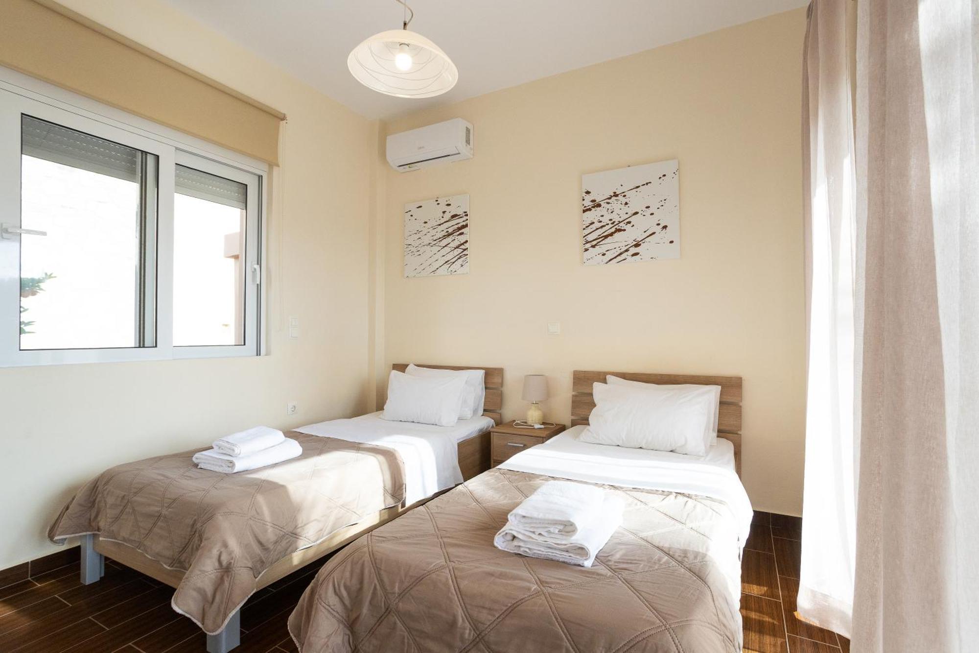 Meliades Villas Agia Marina  Bagian luar foto