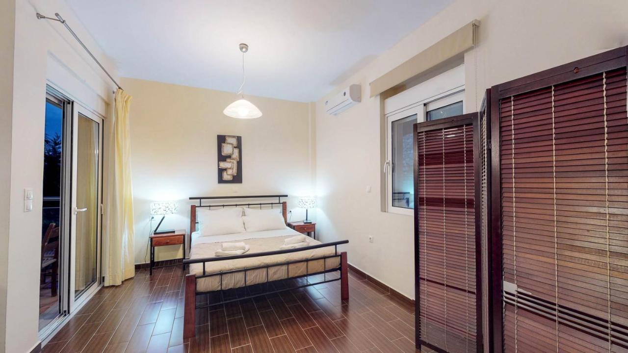 Meliades Villas Agia Marina  Bagian luar foto