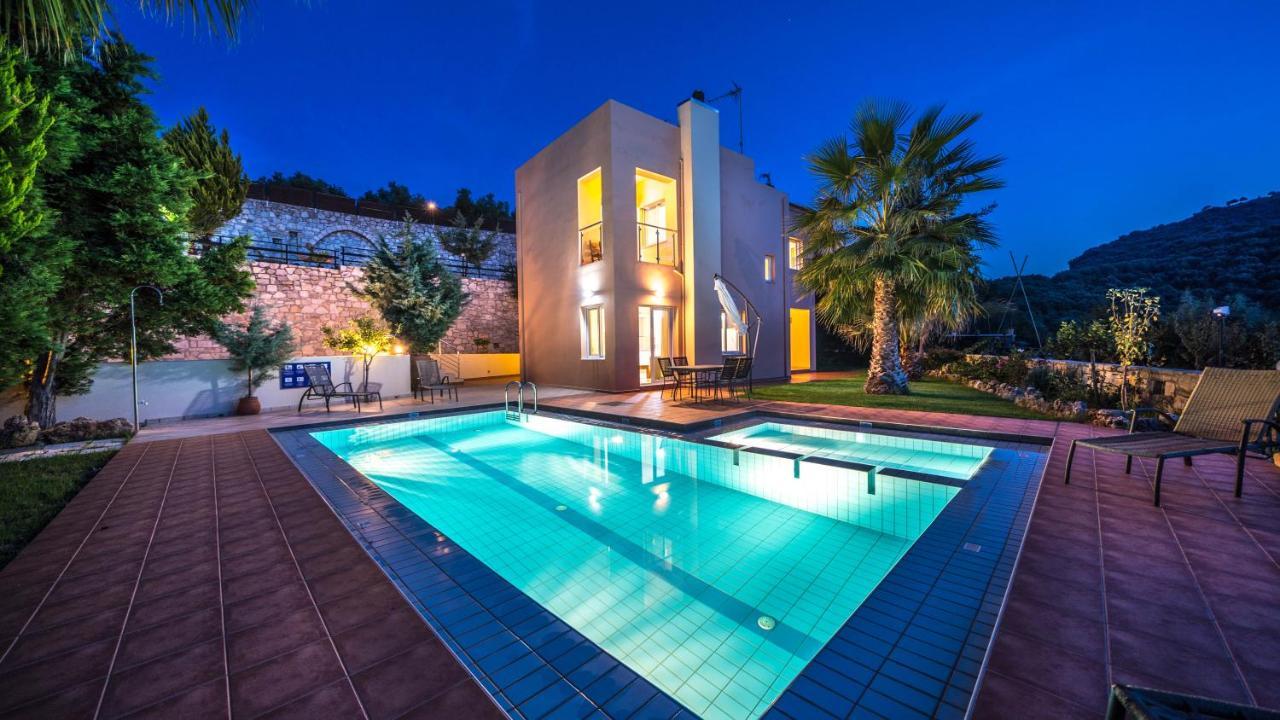 Meliades Villas Agia Marina  Bagian luar foto