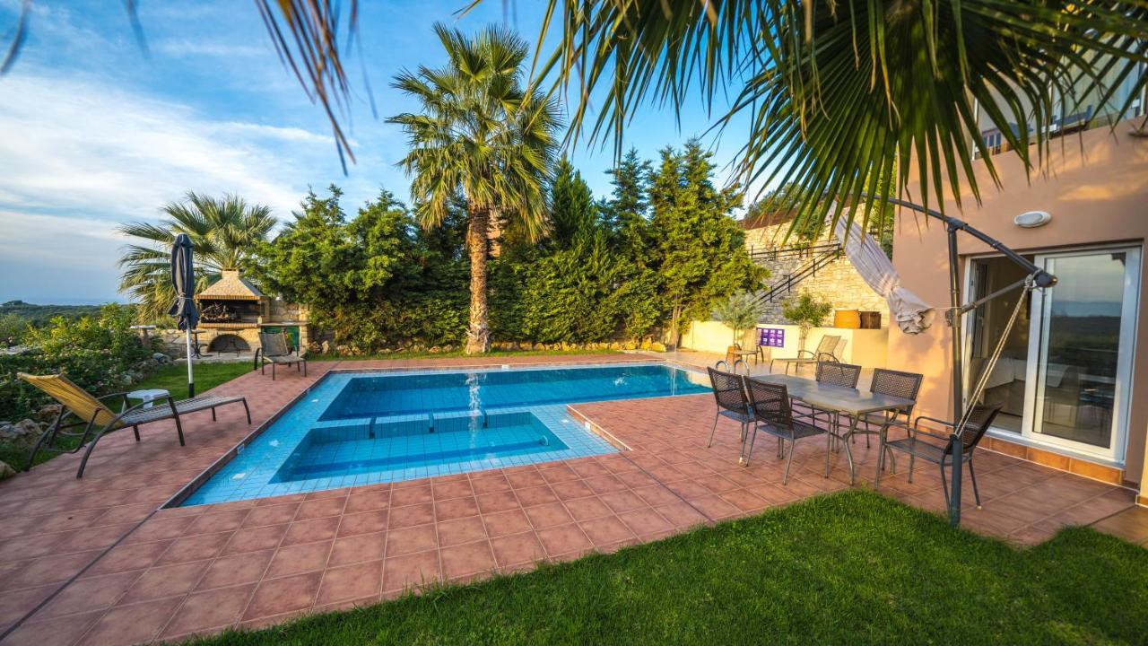 Meliades Villas Agia Marina  Bagian luar foto
