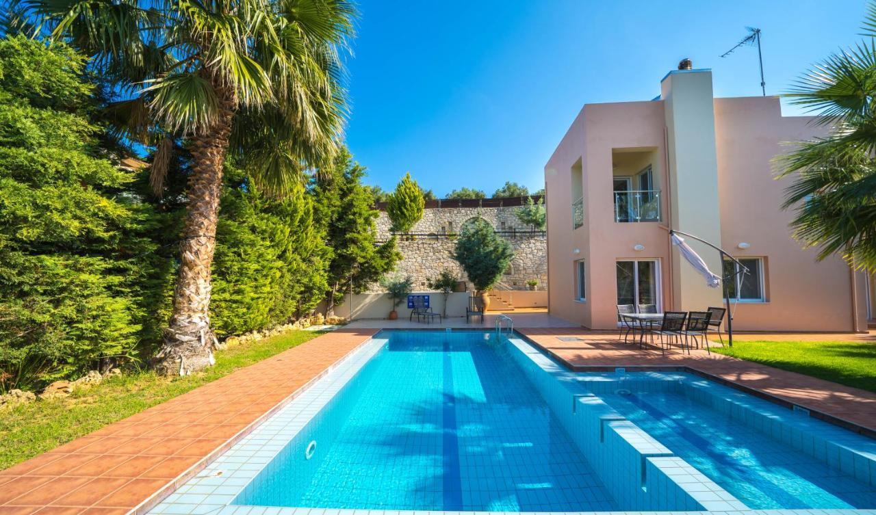 Meliades Villas Agia Marina  Bagian luar foto
