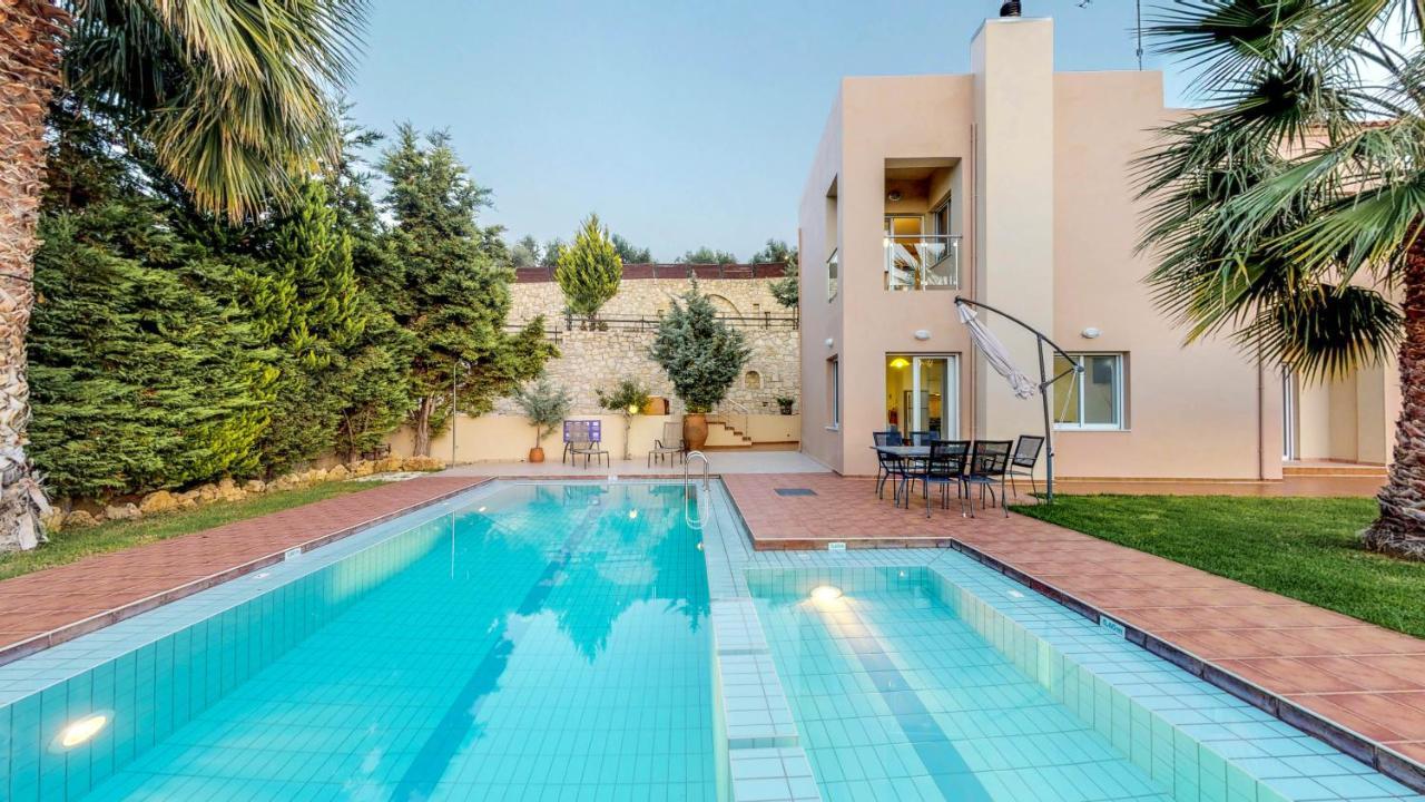 Meliades Villas Agia Marina  Bagian luar foto
