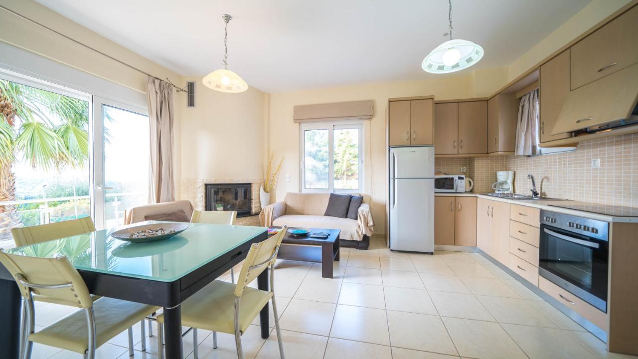 Meliades Villas Agia Marina  Bagian luar foto